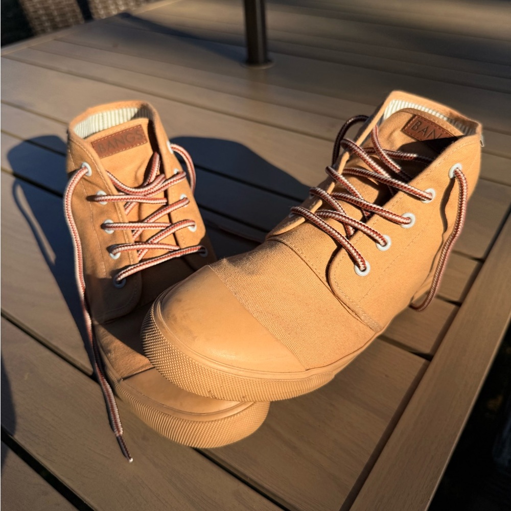 Bangs tan high-tops